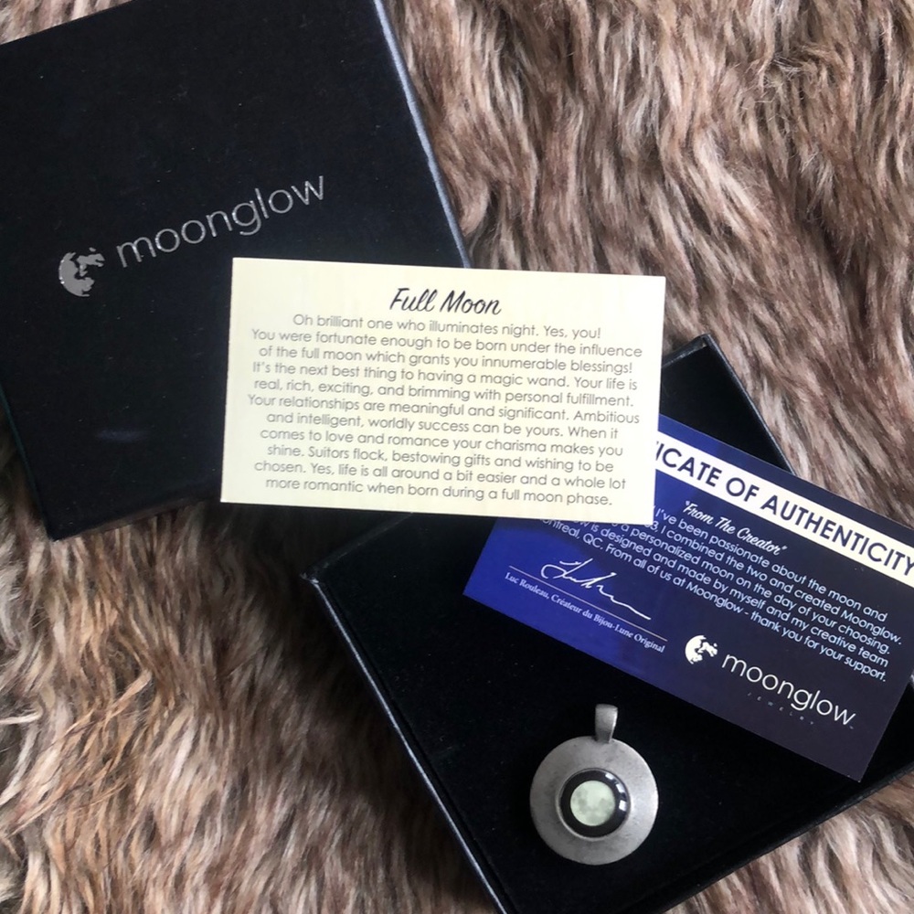 Full moon GLOW IN THE DARK